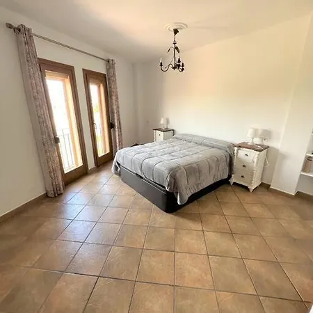 Apartamento En Casco Antiguo Apartamento L'Alfas del Pi